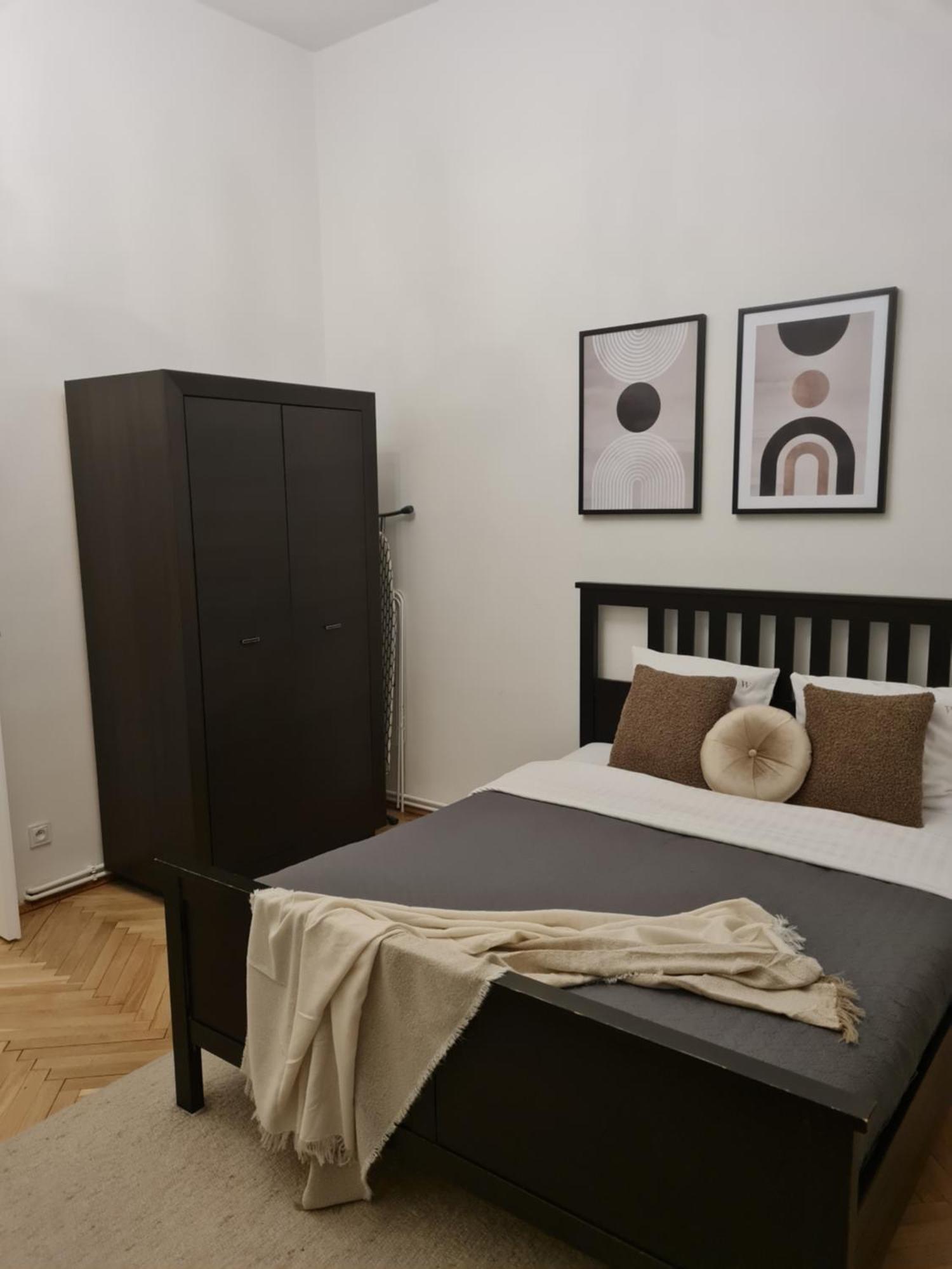 Wawelove Spacious 3 Bedroom Apt 1 Min To Main Sq! Krakow Room photo